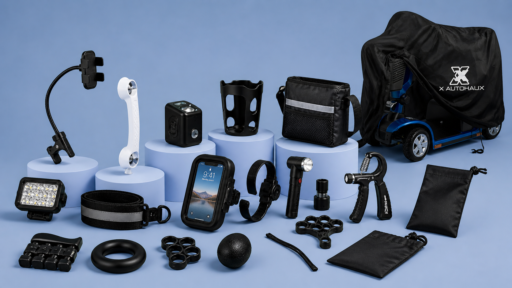Accessoires de mobilité incluant support téléphone, éclairage LED, sac de rangement et équipements pratiques pour améliorer l’autonomie au quotidien