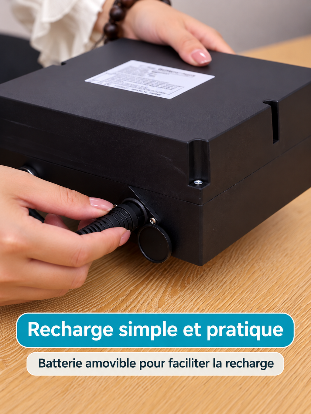 Batterie amovible 24V pour fauteuil électrique avec branchement pour la recharge
